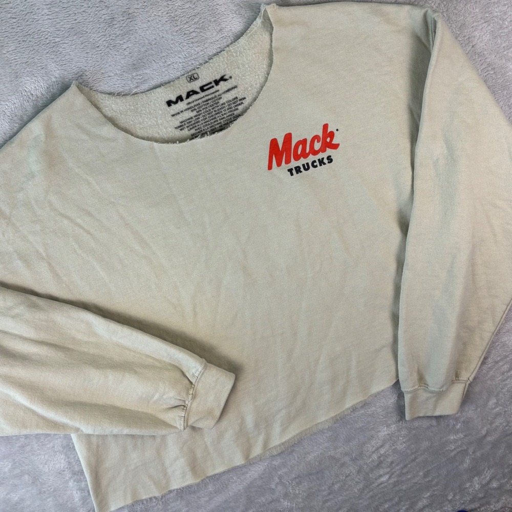Mack Trucks Womens Cropped Sweatshirt Sz XL Beige Oversized Graphic Back Cut Hem